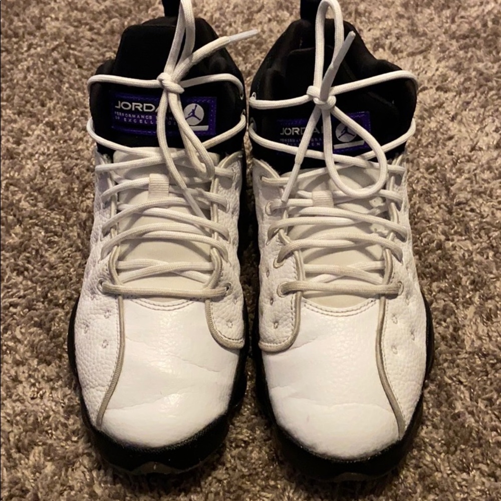 Jordan Performance Brands Sneakers Sz:6Y (6M/7.5W)